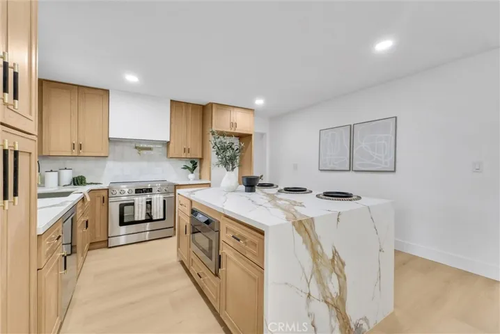 13021 Flint Dr, Santa Ana, California 92705