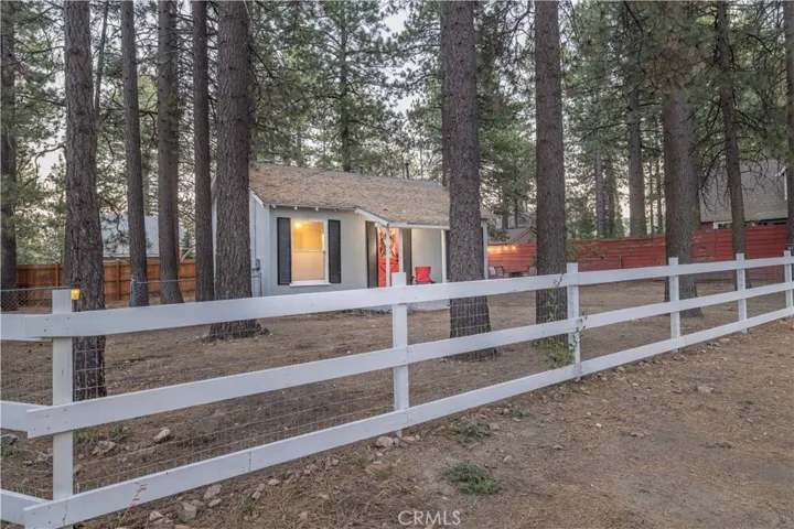 541 Timber Lane, Big Bear Lake, California 92315