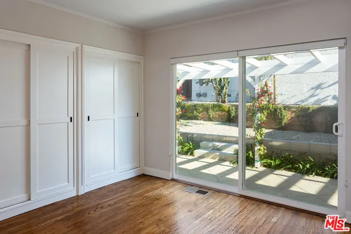 908 Hyperion Avenue, Los Angeles, California 90029