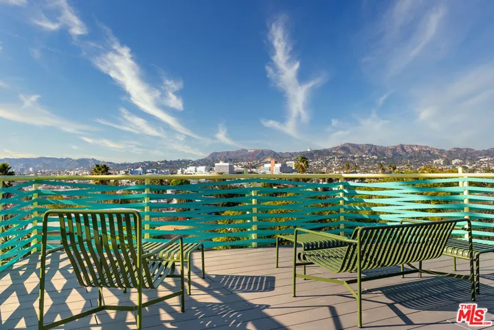 908 Hyperion Avenue, Los Angeles, California 90029