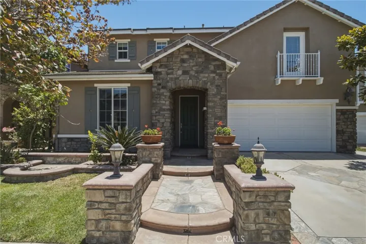 11077 Kalmia Court, Corona, California 92883