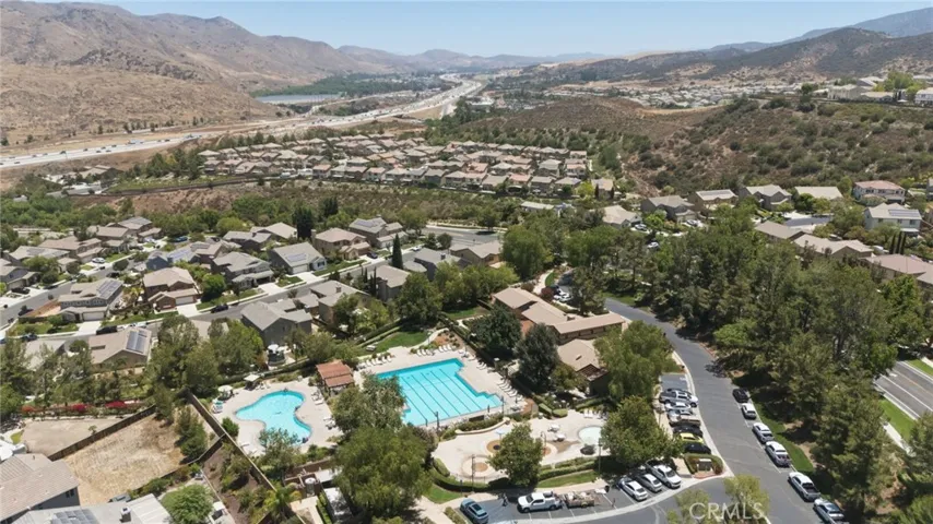 11077 Kalmia Court, Corona, California 92883