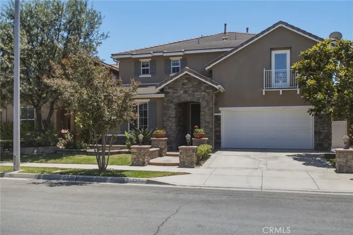 11077 Kalmia Court, Corona, California 92883