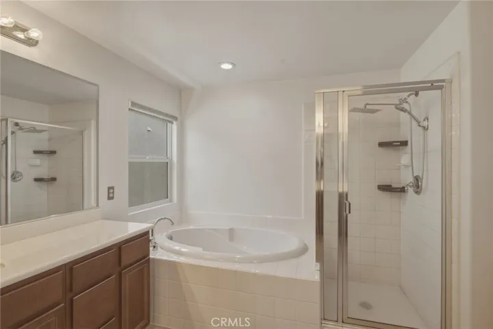11077 Kalmia Court, Corona, California 92883