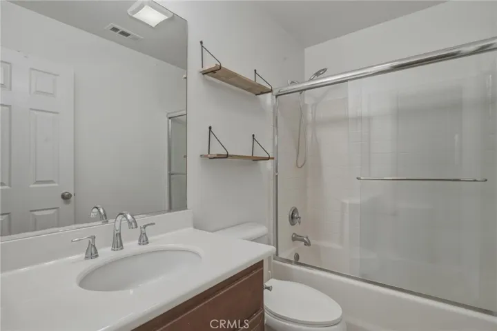 11077 Kalmia Court, Corona, California 92883