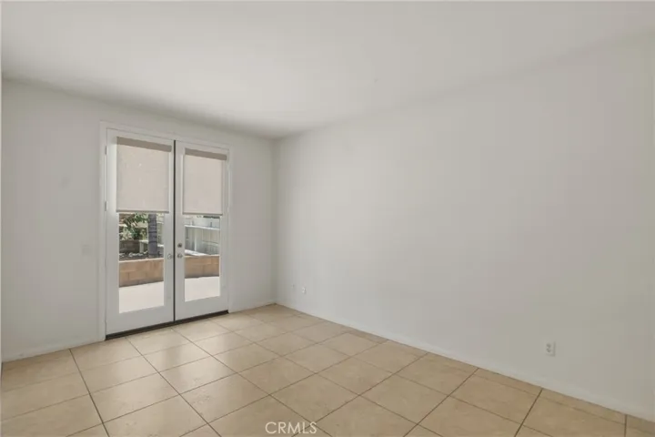 11077 Kalmia Court, Corona, California 92883