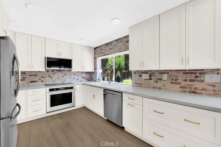 356 E Yale Loop, Irvine, California 92614