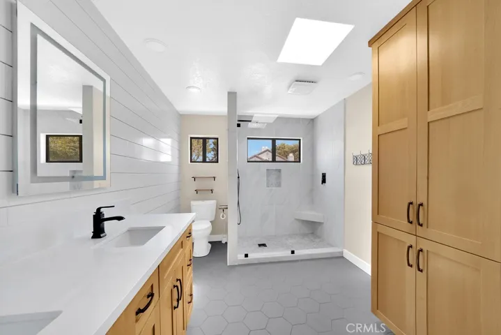 356 E Yale Loop, Irvine, California 92614
