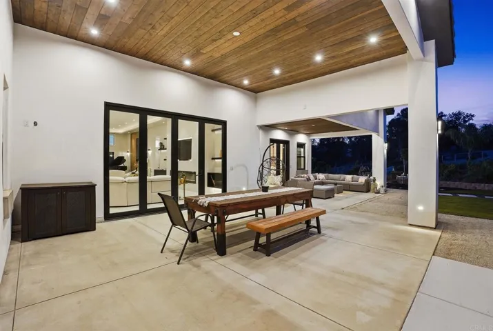 14989 Orchard View Drive, Poway, California 92064