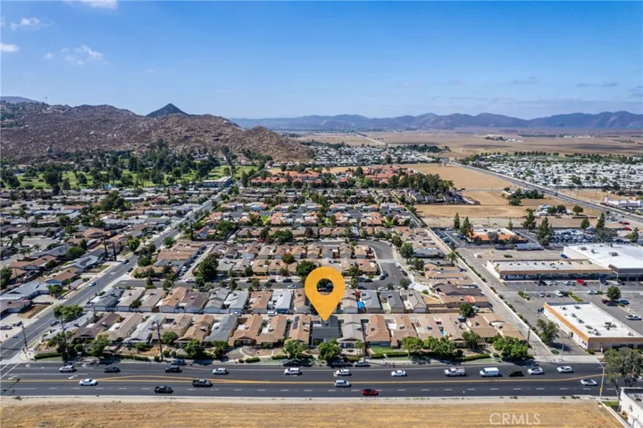 385 E Stetson, Hemet, California 92543