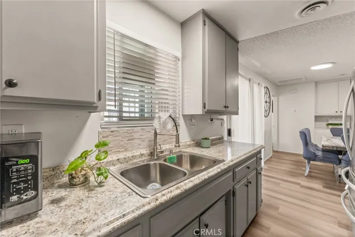 385 E Stetson, Hemet, California 92543