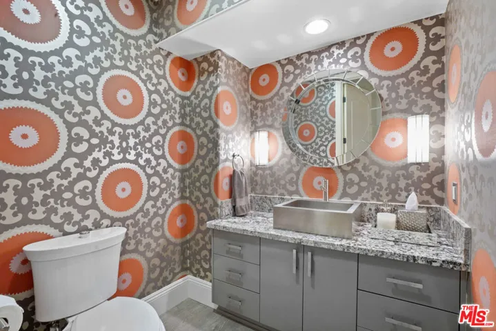 16123 W Sunset Boulevard 202, Pacific Palisades, California 90272
