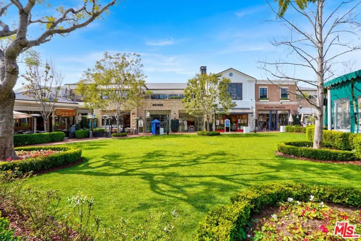 16123 W Sunset Boulevard 202, Pacific Palisades, California 90272