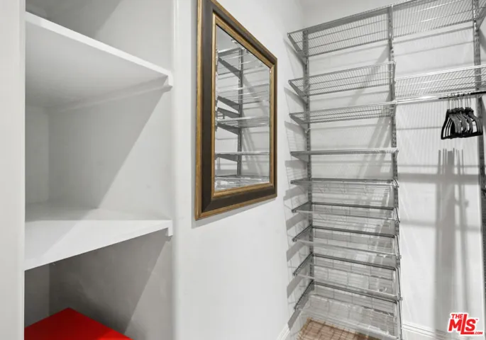16123 W Sunset Boulevard 202, Pacific Palisades, California 90272