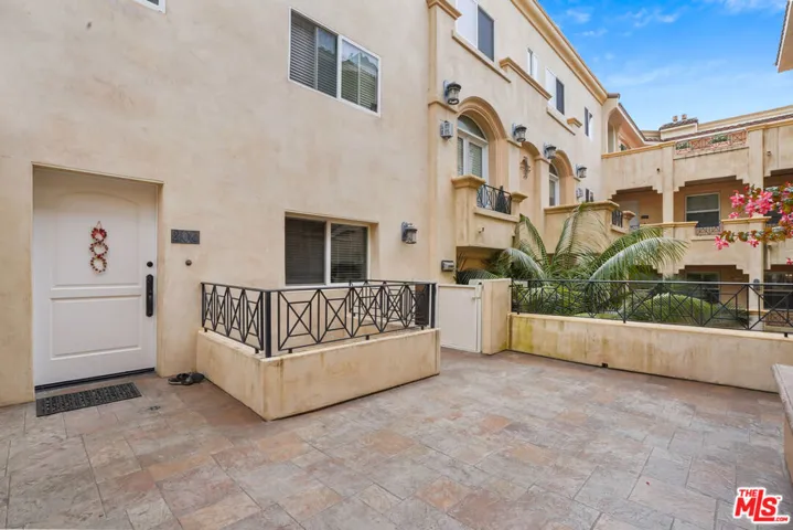 16123 W Sunset Boulevard 202, Pacific Palisades, California 90272