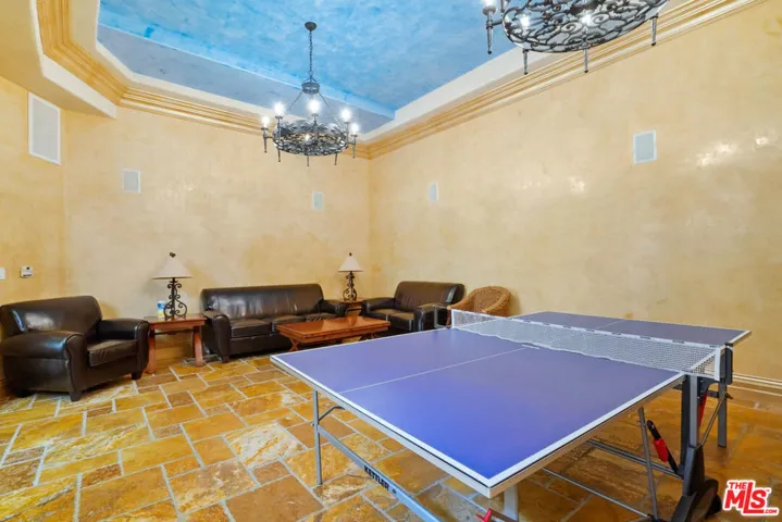 16123 W Sunset Boulevard 202, Pacific Palisades, California 90272