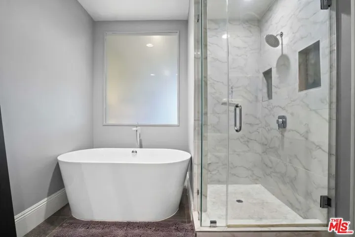 16123 W Sunset Boulevard 202, Pacific Palisades, California 90272