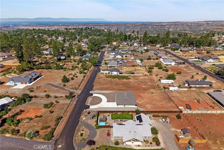 527 Crestwood, Paradise, California 95969