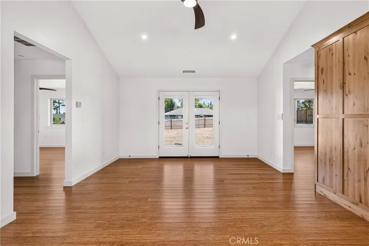 527 Crestwood, Paradise, California 95969