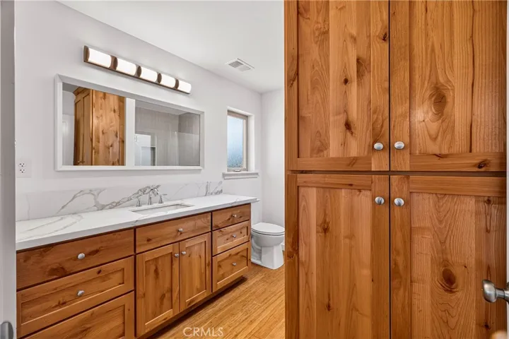 527 Crestwood, Paradise, California 95969