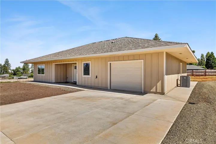527 Crestwood, Paradise, California 95969