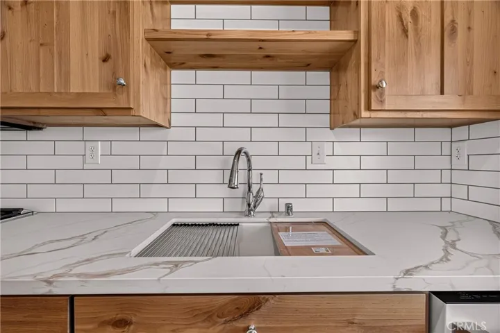 527 Crestwood, Paradise, California 95969