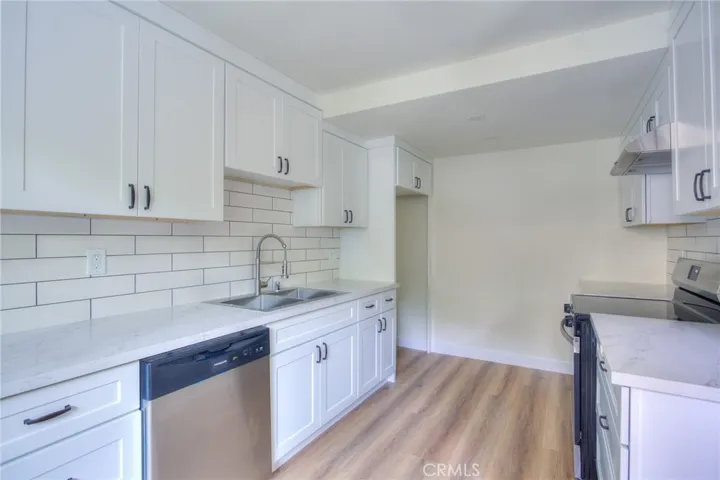 1032 S Golden West B, Arcadia, California 91007