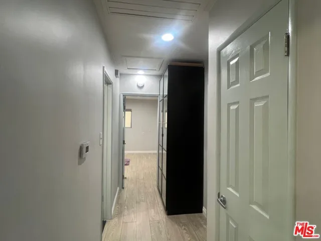5059 Catalon Avenue, Woodland Hills, California 91364