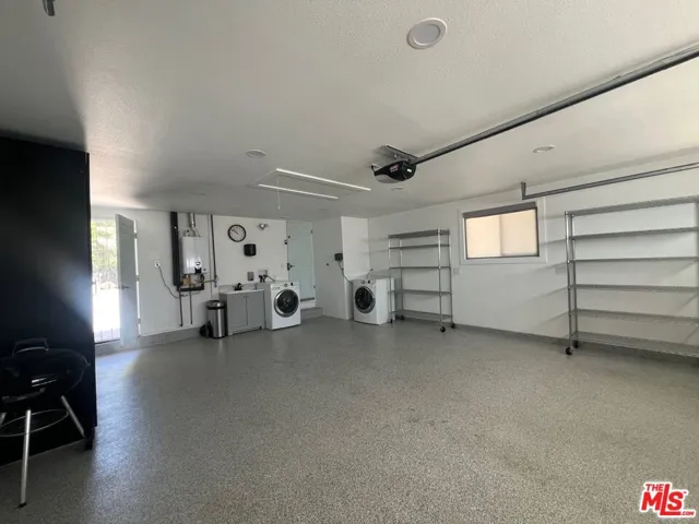 5059 Catalon Avenue, Woodland Hills, California 91364