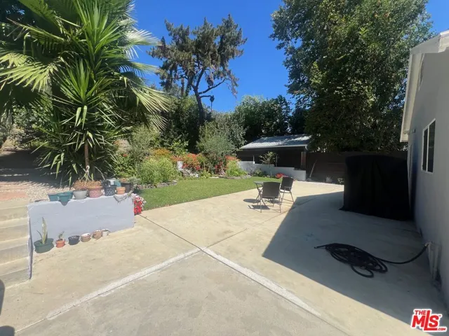 5059 Catalon Avenue, Woodland Hills, California 91364