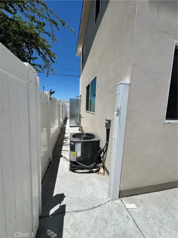 13913 Del Sur, Pacoima, California 91331