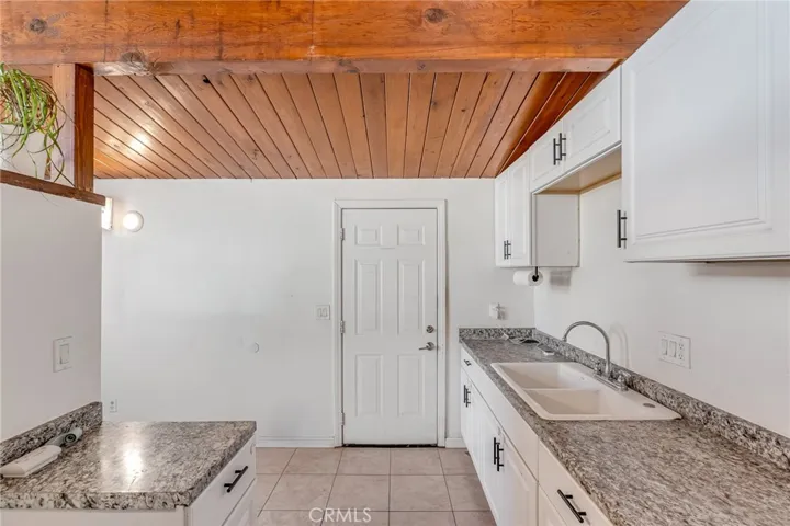25634 Bejoal St, Barstow, California 92311