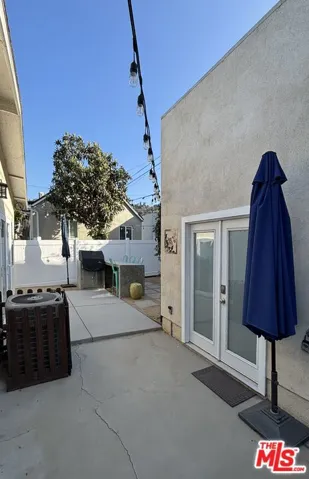 919 Isabel Street, Los Angeles, California 90065