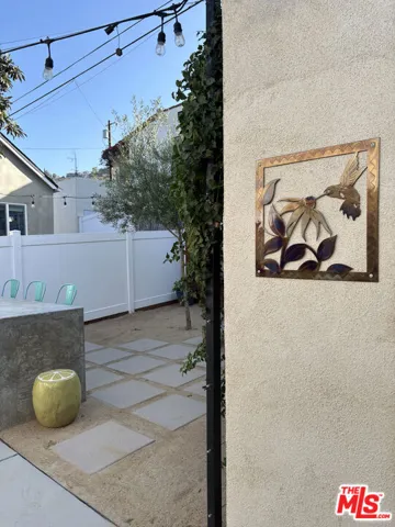 919 Isabel Street, Los Angeles, California 90065