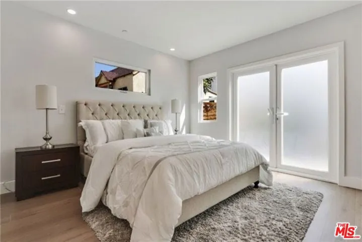 919 Isabel Street, Los Angeles, California 90065