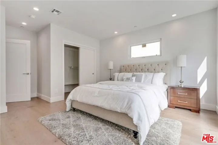 919 Isabel Street, Los Angeles, California 90065