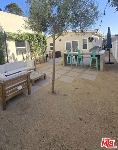919 Isabel Street, Los Angeles, California 90065