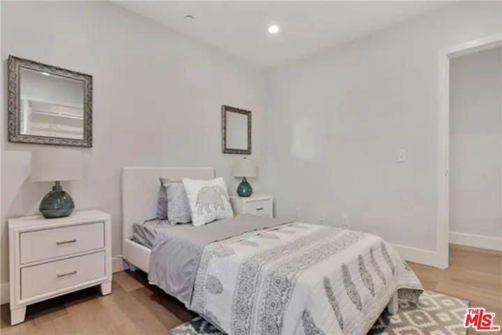 919 Isabel Street, Los Angeles, California 90065