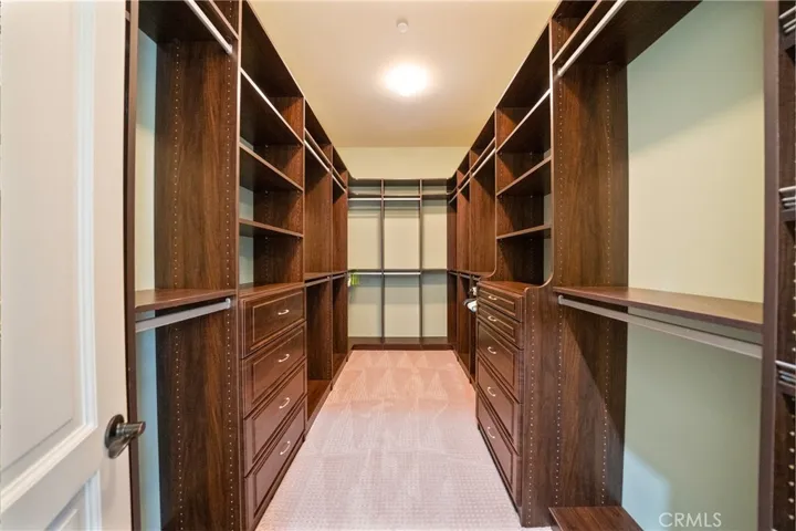 closet 3