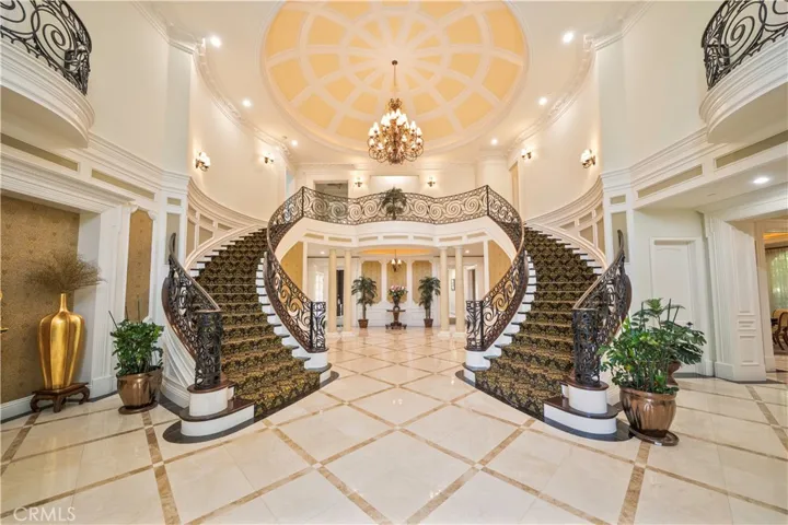 FRONT DOOR ENTRY