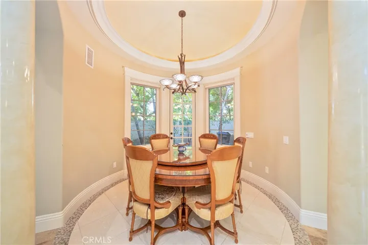 breakfast nook