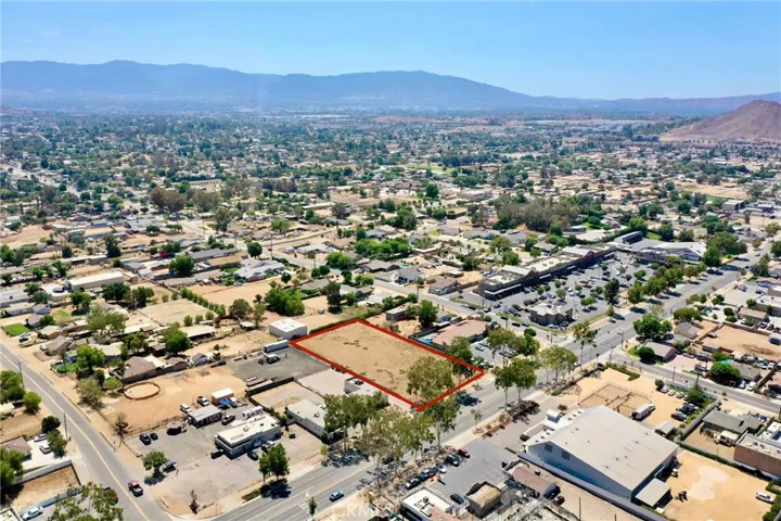 866 6th Street, Norco, California 92860