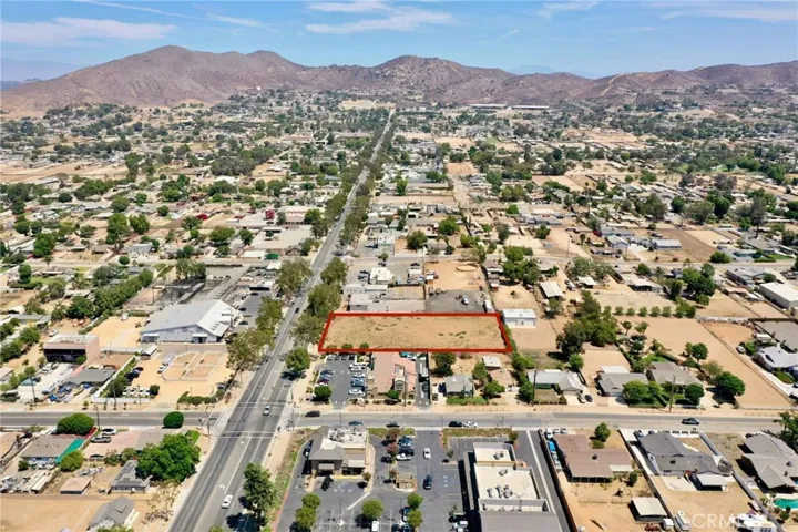 866 6th Street, Norco, California 92860