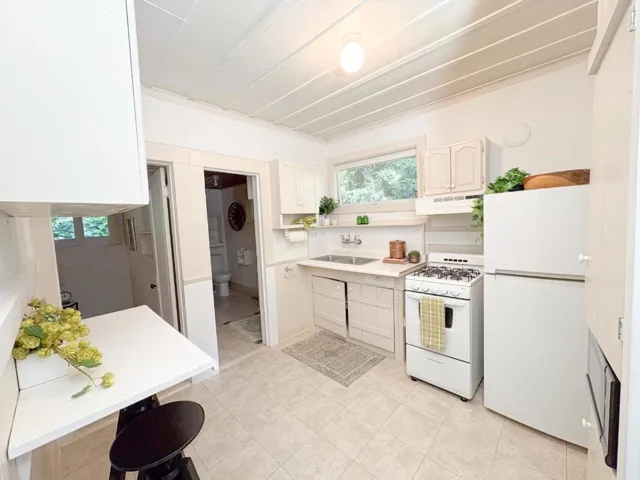 8787 Highway 9, Ben Lomond, California 95005