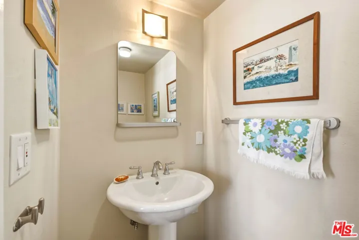 11854 Coral Reef Lane, Malibu, California 90265