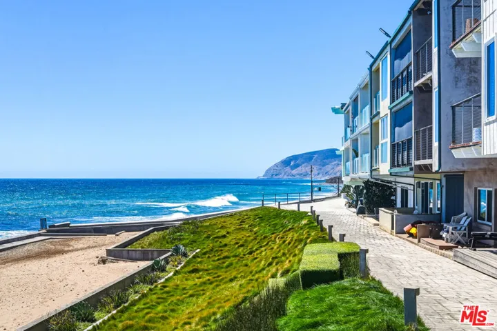 11854 Coral Reef Lane, Malibu, California 90265