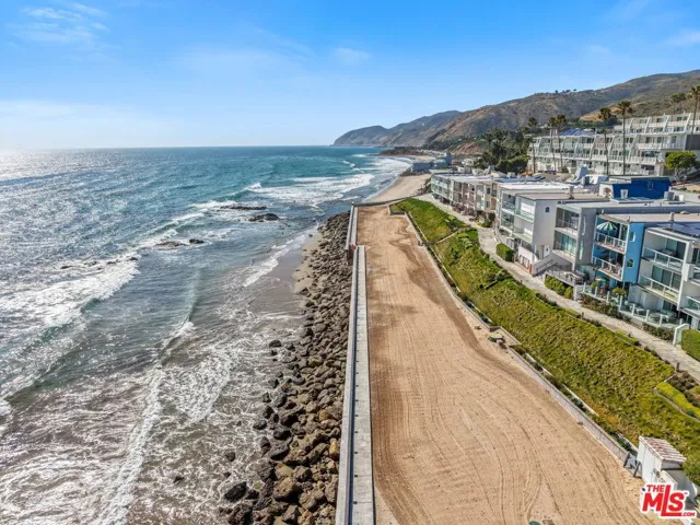11854 Coral Reef Lane, Malibu, California 90265