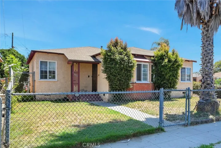 1330 E Caldwell, Compton, California 90221