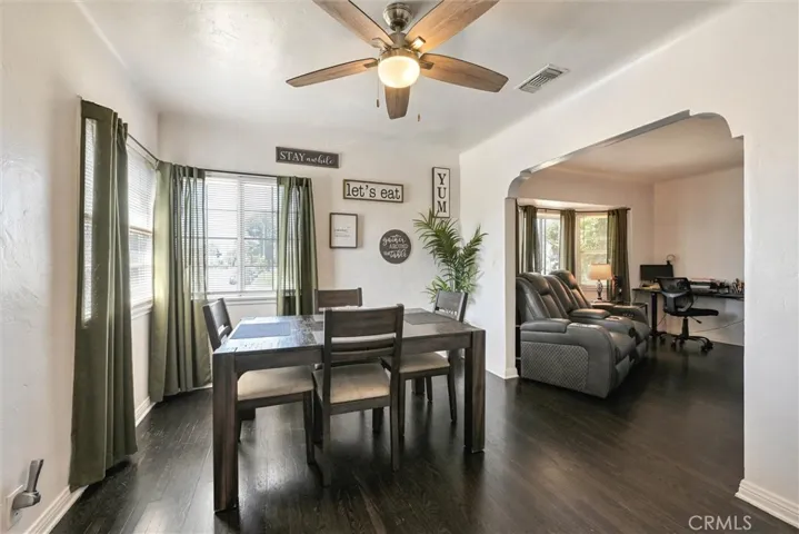 1330 E Caldwell, Compton, California 90221
