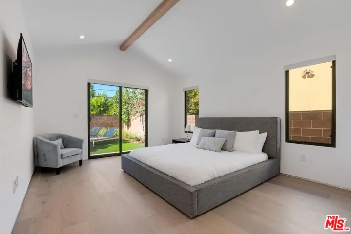 19602 Hamlin Street, Reseda, California 91335
